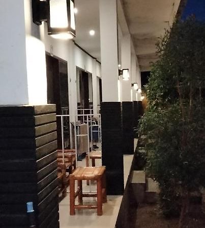 Akalanka Homestay Gili Trawangan Buitenkant foto