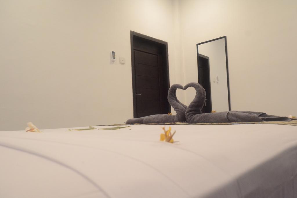 Akalanka Homestay Gili Trawangan Buitenkant foto